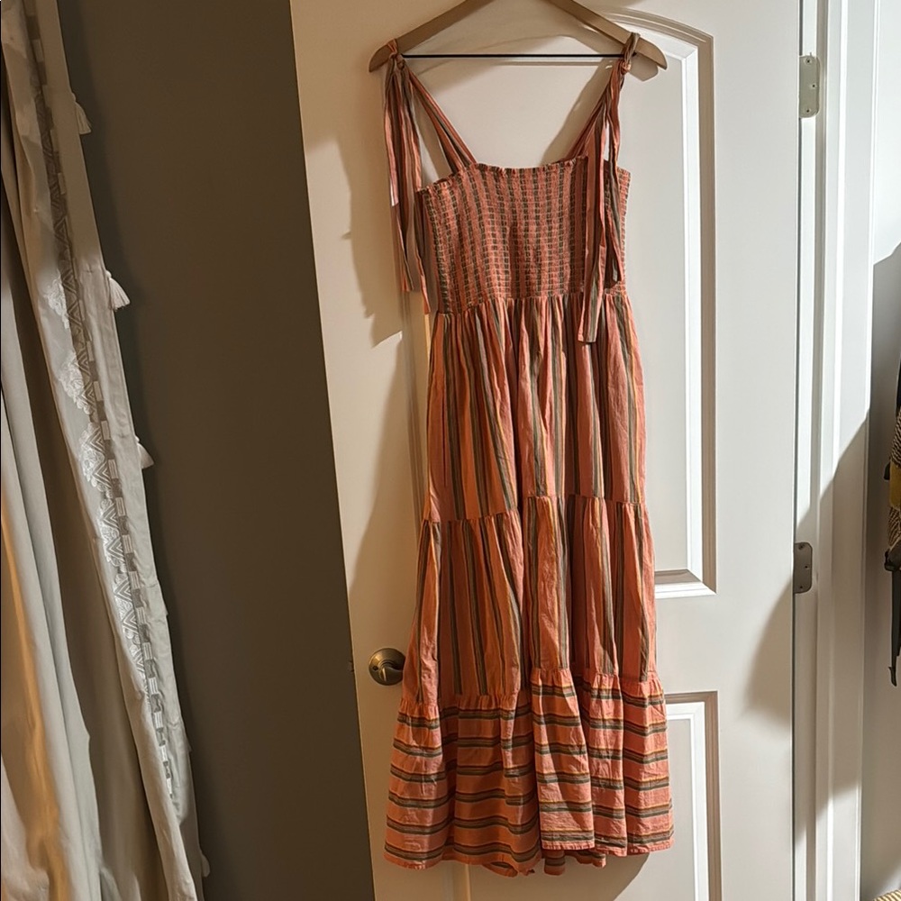 XiRENA Brown and Orange Tiered Sundress